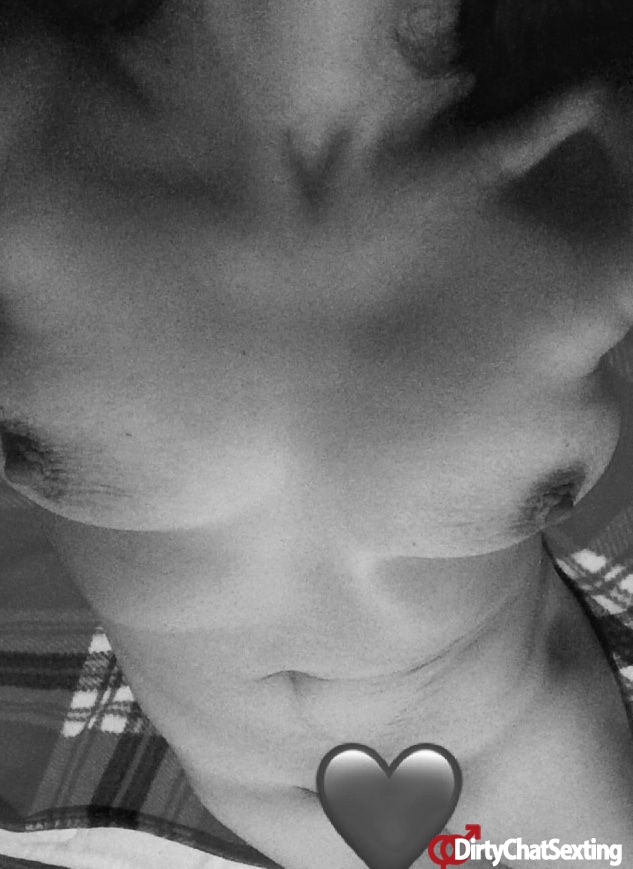 Nude photo of sexxyportiaxx #371b75b82d246a11