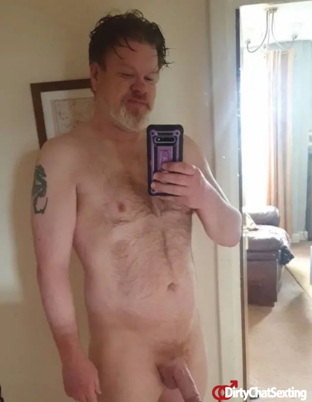Nude photo of richparr #88a0fc4e7c32bf92